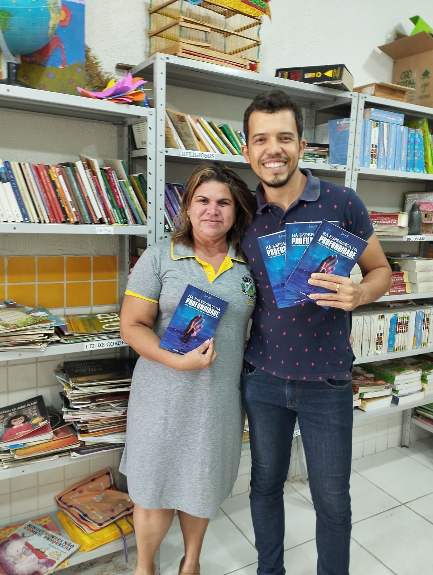 Leitores e momentos do projeto Há Esperança na Profundidade