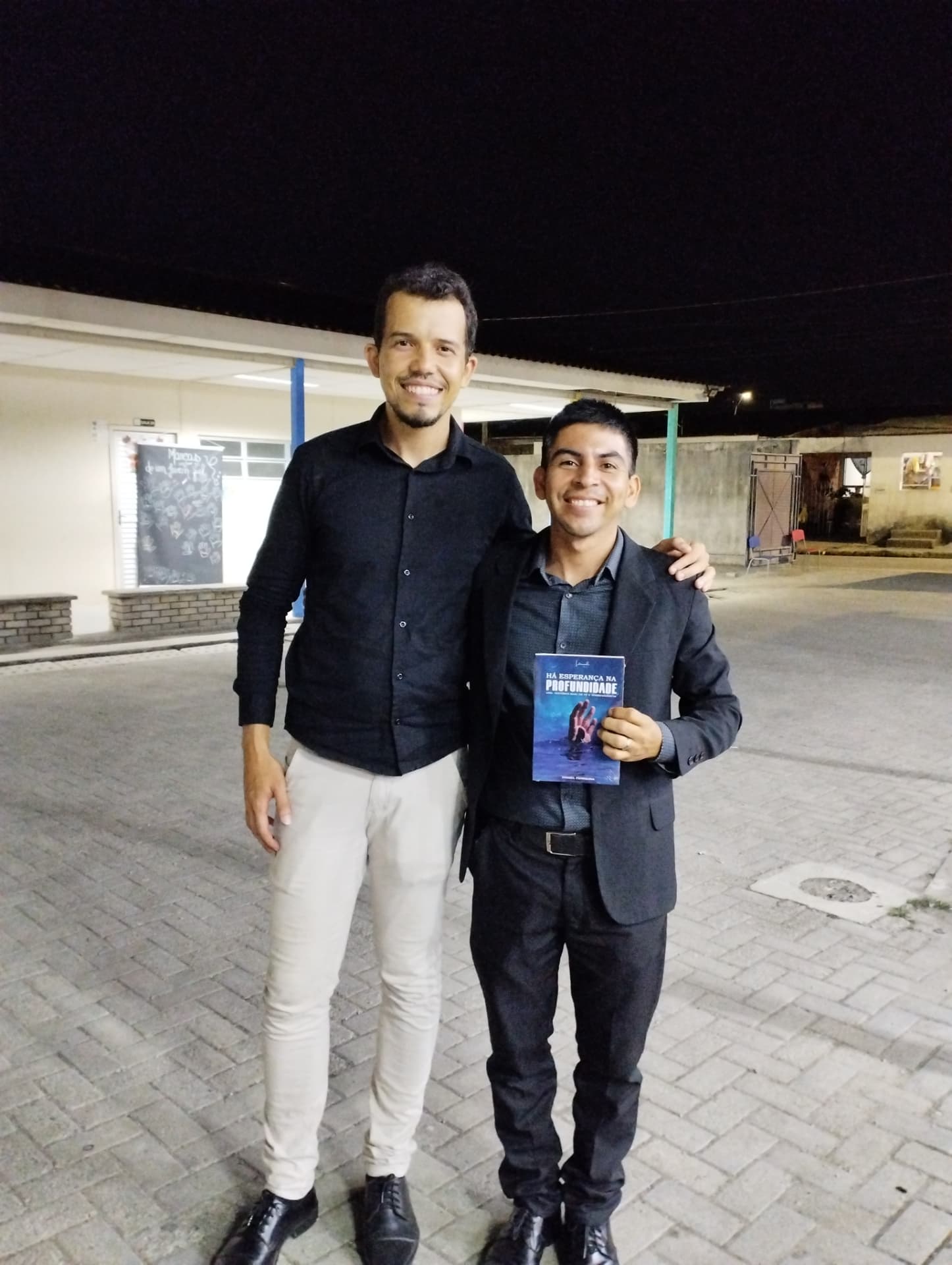 Leitores e momentos do projeto Há Esperança na Profundidade