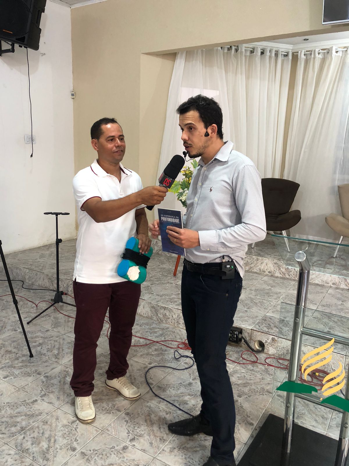 Leitores e momentos do projeto Há Esperança na Profundidade